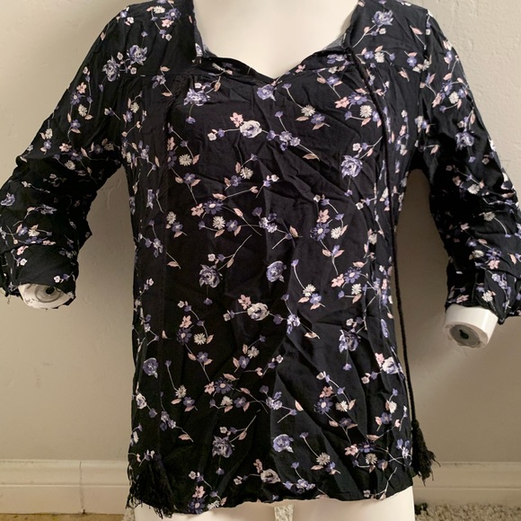 Shirt - Picture 2 of 4